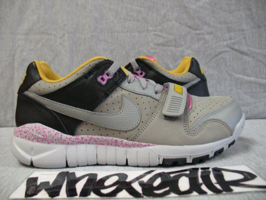 Nike Trainer Dunk Low Grey/Black/Pink/Yellow