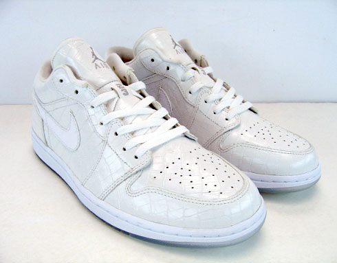 air_jordan_1_white_croc_001.jpg