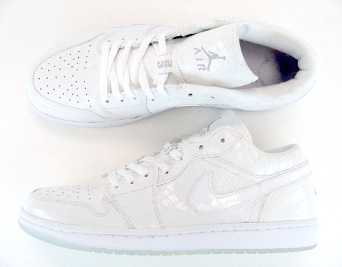 air_jordan_1_white_croc_002.jpg