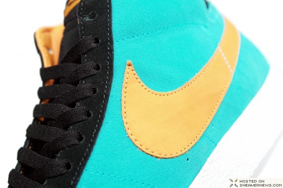 blazer-sb-chlorine-blue-002.jpg