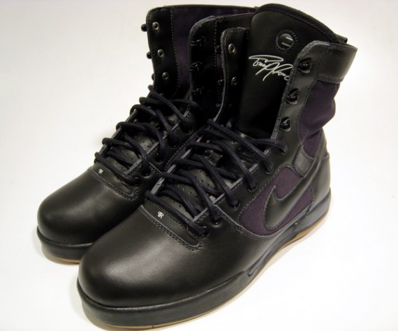 P-Rod II x Eric Avar JihRod Boot