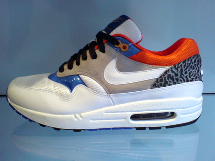 Nike Football Friendly Air Max 1 Pack