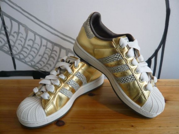 ACU Shanghai – New Adidas Originals Superstars