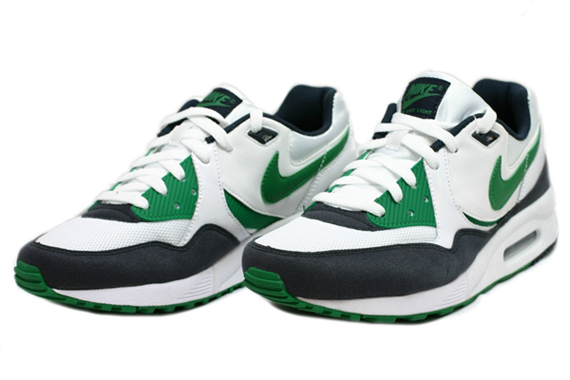 Nike Air Max Light White-Pine Green-Obsidian