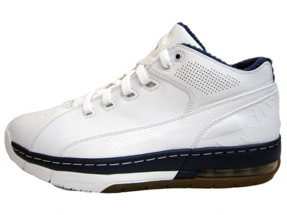 Jordan Ol’School Low – White/Metallic Silver/Midnight Navy