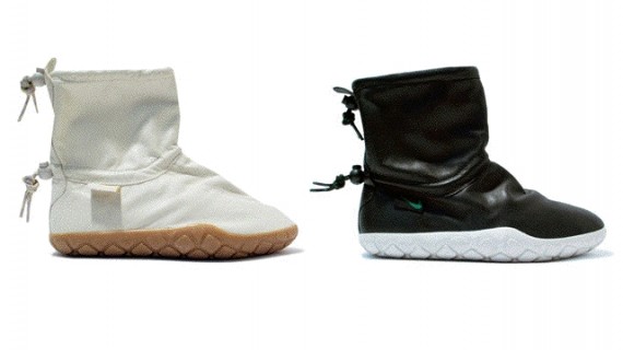 Nike WMNS Chukka Moc - Sail & Black - Now Available