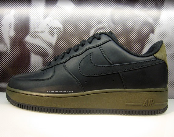 House Of Hoops Exclusives - Nike Air Force 1 - Black Premiums