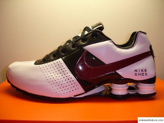 Nike Shox Deliver – White-Team Red-Black