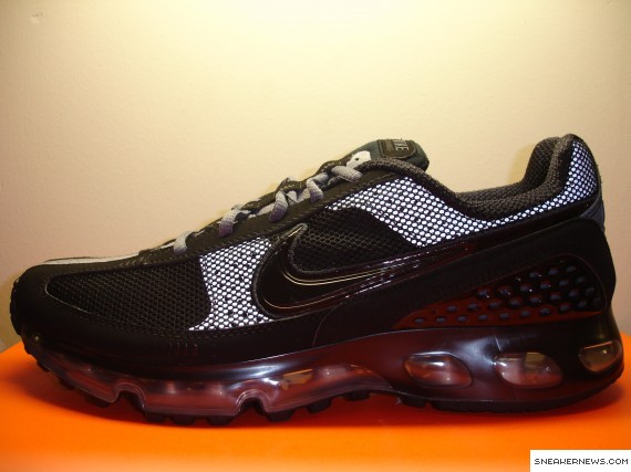 Nike Air Max 360 III – Black – Metallic Silver