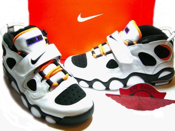 Nike CB34 Sir Charles - White/Black/Carrot