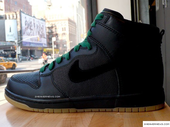 Nike Dunk High - Be True City Pack - New York