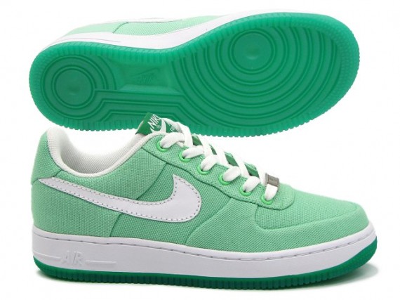 Nike WMNS Air Force 1 Canvas - Tourmaline