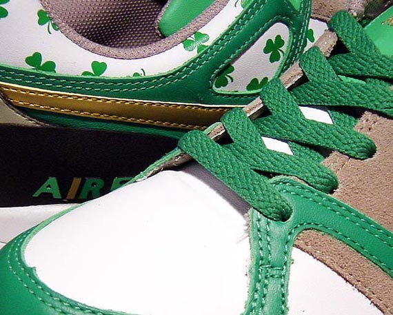 Nike Women’s Air Stab - St. patty’s Day