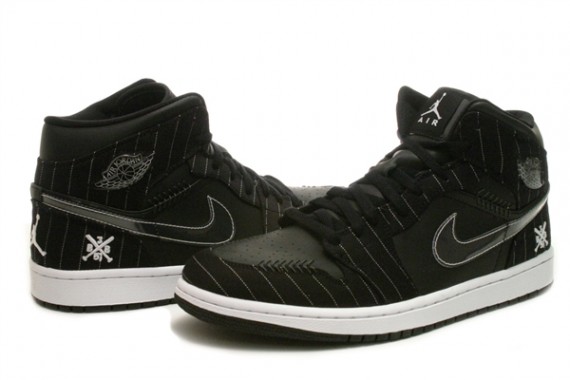 Air Jordan 1 - Opening Day Black Edition