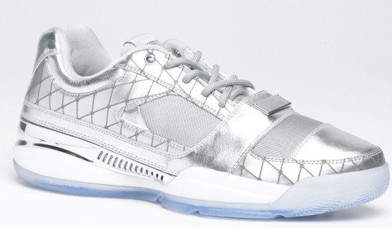 adidas x UNDRCRWN – Gill II Zero