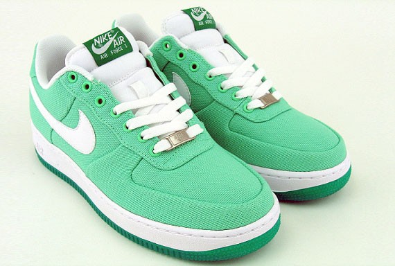 Nike Air Force 1 WMNS Canvas - Lucky Green