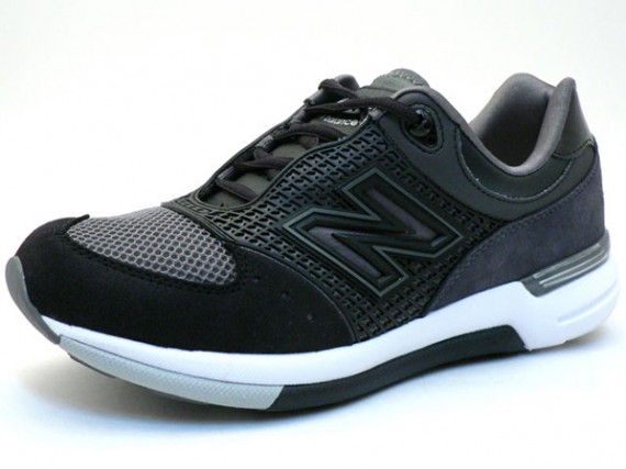 black576e.jpg