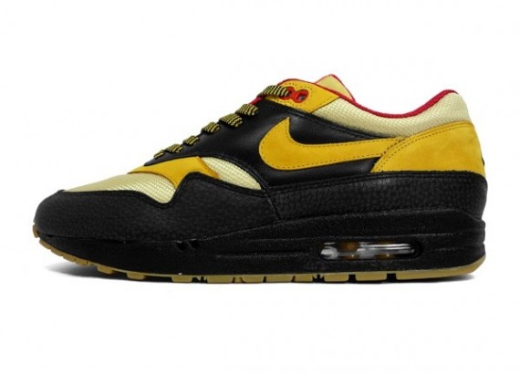 Nike Air Max 1 Tech Pack 2 1