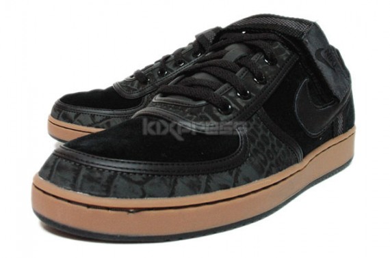 Nike Vandal Low Crocodile 01