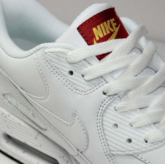 Nike Air Max 90 - Euro Champs - Spain - White Black