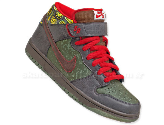 Nike SB Dunk Mid - Moat