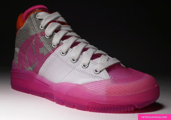 Nike WMNS Outbreak High Retro - Pinkfire II