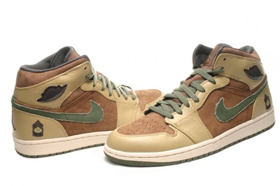 Air Jordan 1 Military