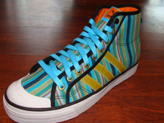 adidas Consortium - Nizza Hi - Blue/Multi