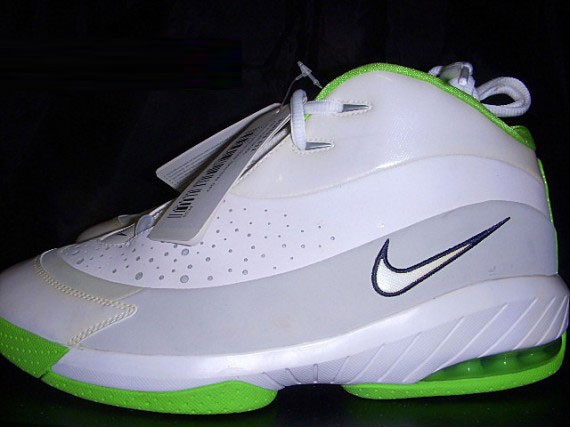 nike_air_flight_school_durant_3a.jpg