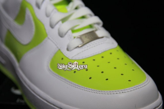 Nike Air Force 1 07 Core WMNS - Volt - White