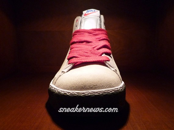 Nike Blazer Mid - Grey - Red - White - Black