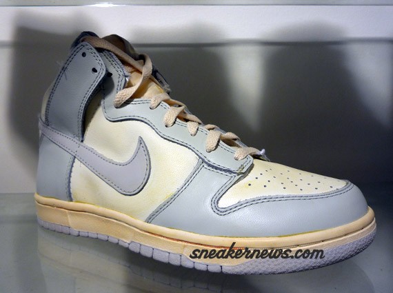 Nike Vintage Dunk High - Summer 08 Collection