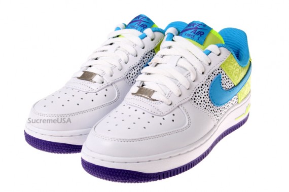 Nike Air Force 1 WMNS - Octagon - White/ Vivid Blue-Volt