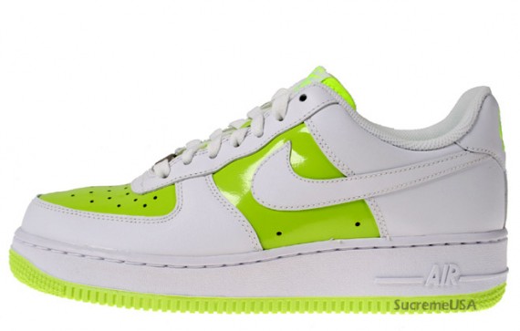 Nike Air Force 1 '07 WMNS - Volt - White