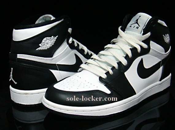 Air Jordan I - Black/White - 1 & 22 Countdown Pack