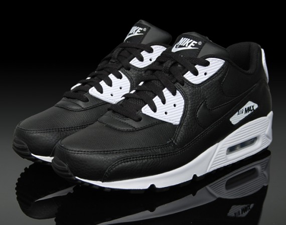 Nike Air Max 90 - Black - White