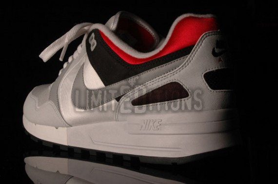 Nike Pegasus ‘89 - Grey-Black-Infrared + Grey-Black-Laser Blue