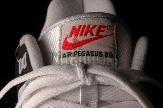 Nike Pegasus ‘89 - Grey-Black-Infrared + Grey-Black-Laser Blue