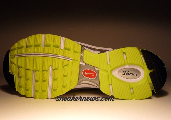 Nike Zoom Victory+ - Black - Volt - White