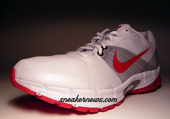 Nike Zoom Victory+ - White - Red - Silver - Black