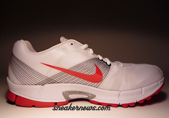 Nike Zoom Victory+ - White - Red - Silver - Black