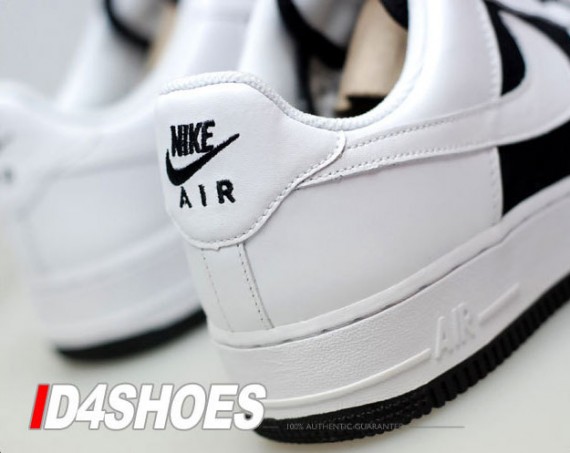 Nike Air Force 1 WMNS - Black - White