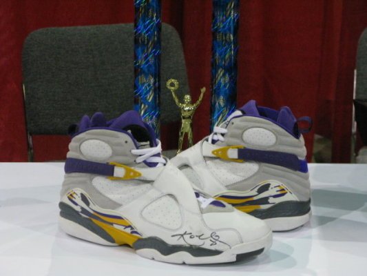 Air Jordan VIII Retro - Kobe Bryant PE