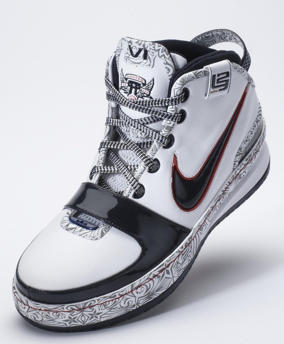 Nike Zoom LeBron VI - Beijing Unveiling