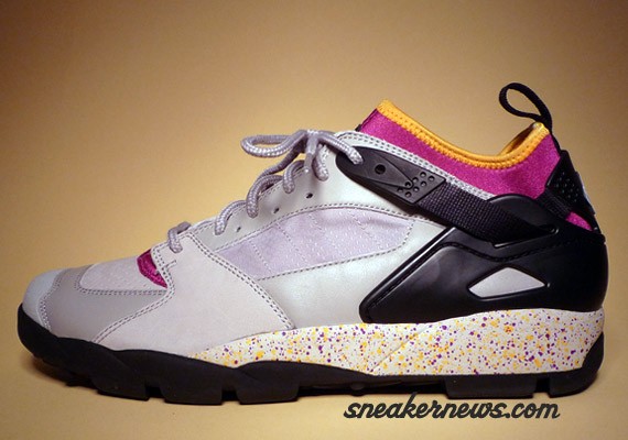 Nike Air Revaderchi Premium - Granite - Black - Rave Pink