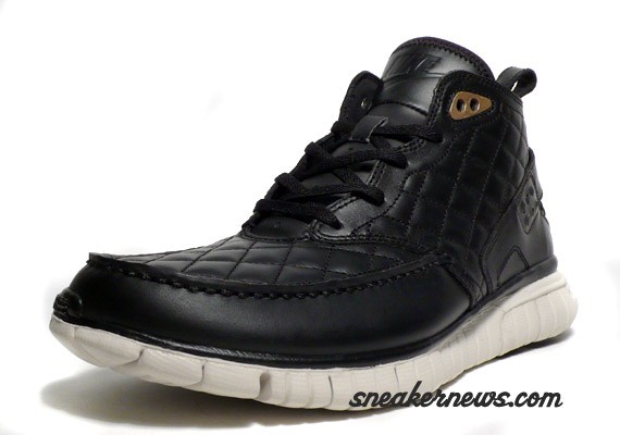 Nike Free Hybrid Boot Premium - Black Quilted