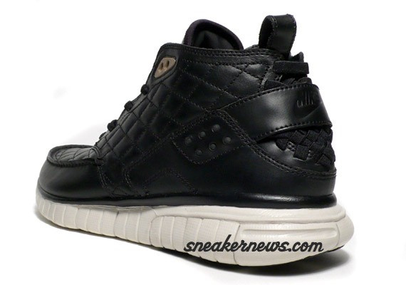 Nike Free Hybrid Boot Premium - Black Quilted