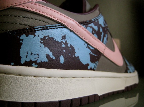 Nike SB Dunk Low Premium - Undefeated Splatter - Hyperstrike