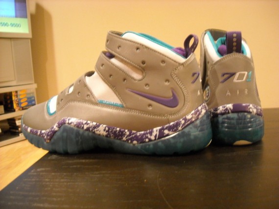 Nike Sharkley - 701 - Grey - Teal - Purple