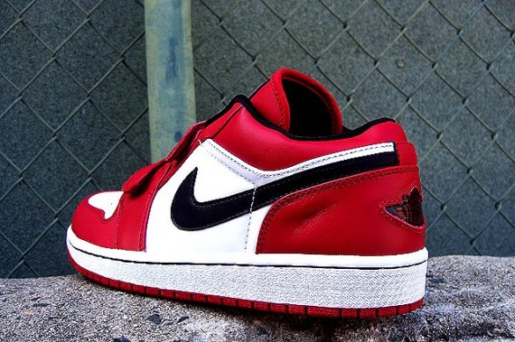 Air Jordan 1 Low Velcro - White - Black - Varsity Red